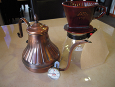 �V��ʽ��©��(Drip Coffee)
