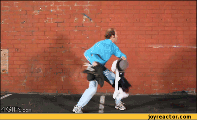gif-trick-wall-clothes-414815.gif