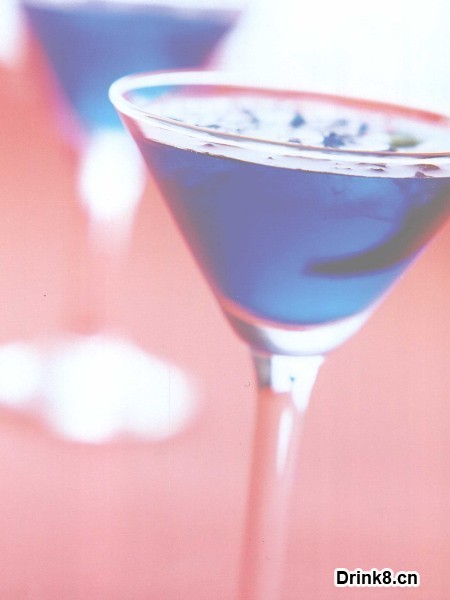 ��ɫ����һ��β�� Blue Monday Cocktail