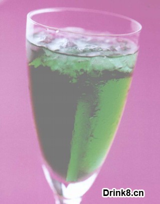 �������켦β�� Flying Grasshopper Cocktail