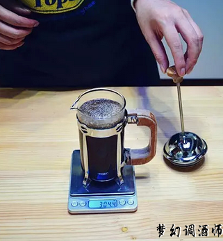 QQͼƬ20151206135750.png