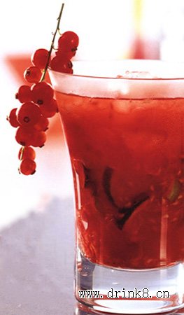 ����Լ�β�� Admirable Bourbon whiskey Cocktail