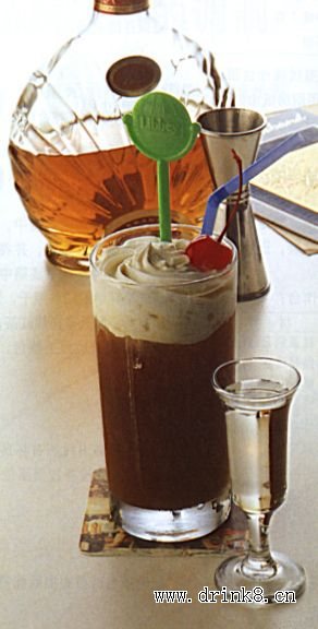 ����ɽ������� Alexander Ice Coffee