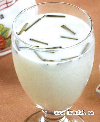 ���ʲ��̲� Lemon Grass Milk Tea