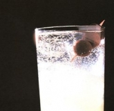 ӣ�����漦β�� Kirsch Rickey Cocktail